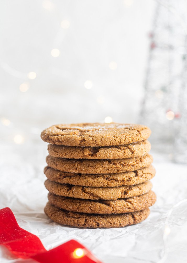 vegan gingersnaps stacked on top of each other