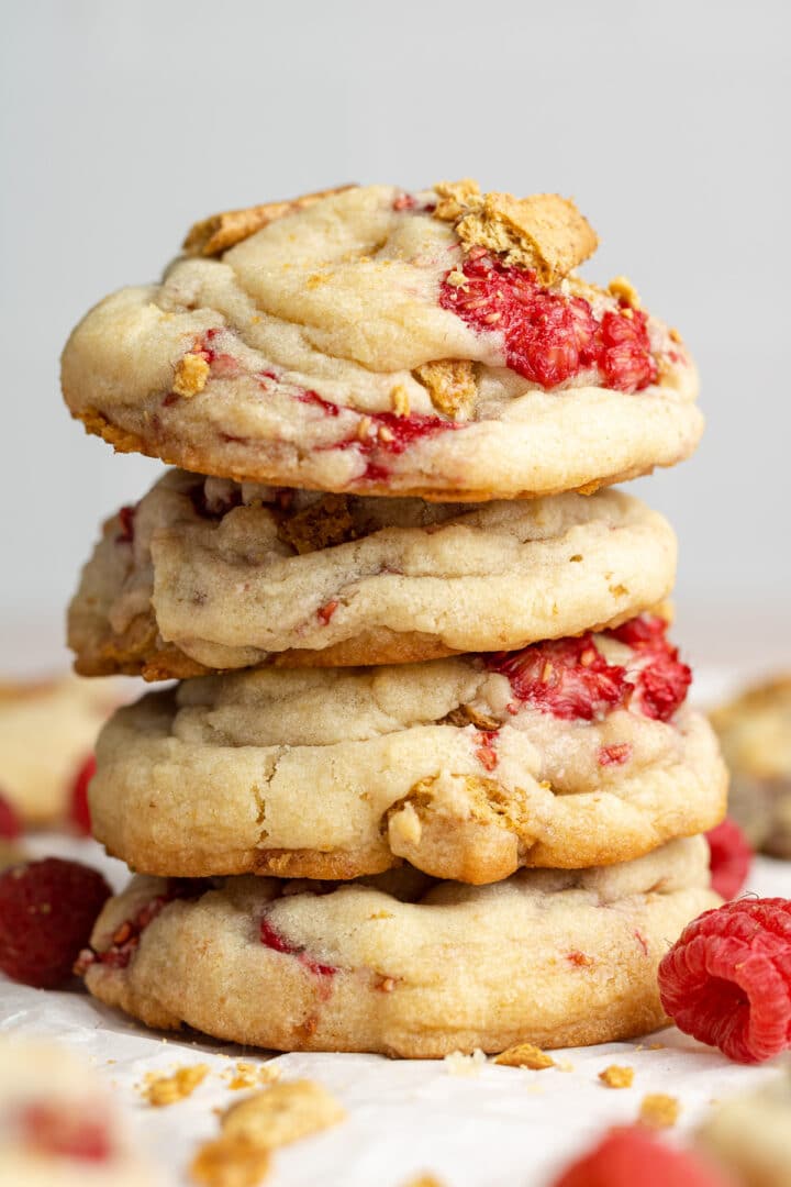 Raspberry Cheesecake Cookies (Stuffed!) - Cookie Dough Diaries