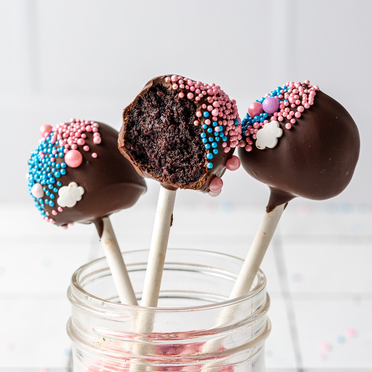 Sjah Vrouw aankomen Chocolate Cake Pops (2 Ways!) - Cookie Dough Diaries