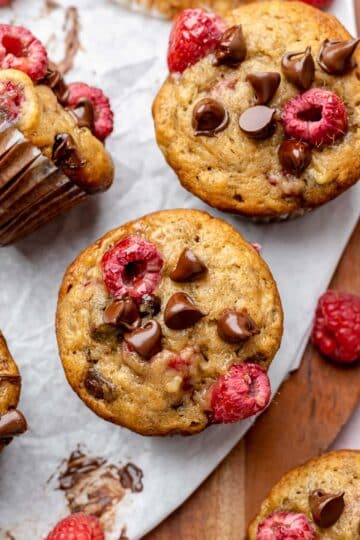 Banana Raspberry Muffins - Cookie Dough Diaries